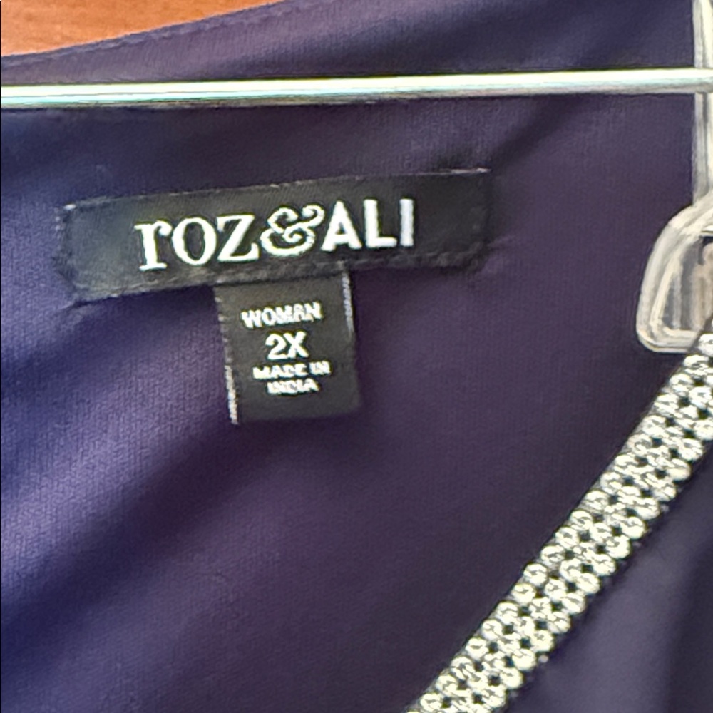 Roz & Ali Deep Blue Jumpsuit with Metallic Trim size 2x worn once Price drop - Picture 3 of 8